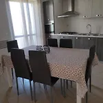 Denia's سانت أوْفيمِيا لاميتْسْيا